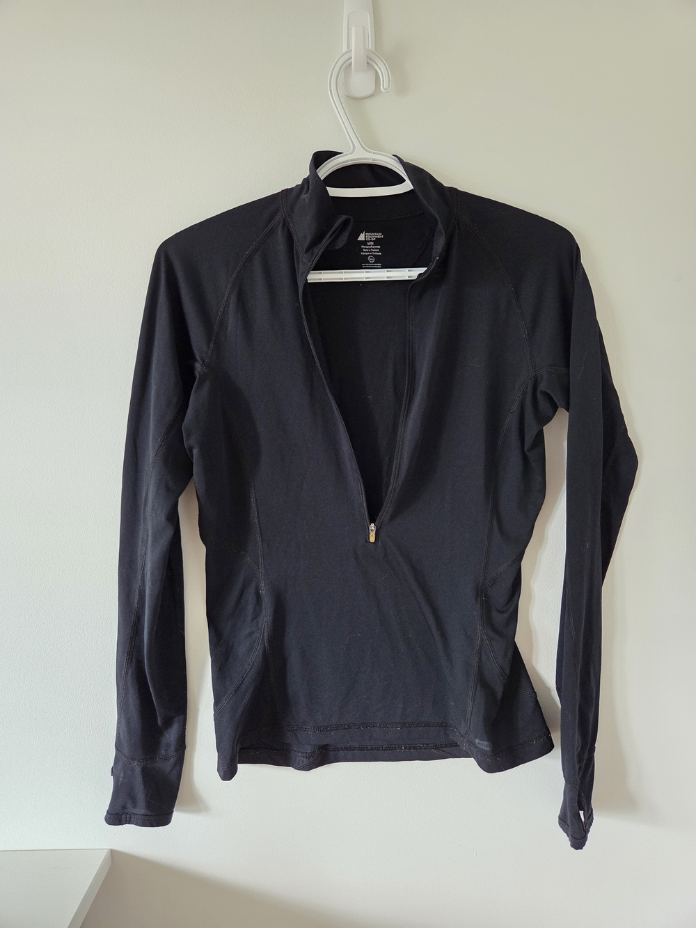 MEC Mountain Equipment Co-op Black 1/4 Zip Black Women's Quarter-Zip Active Top